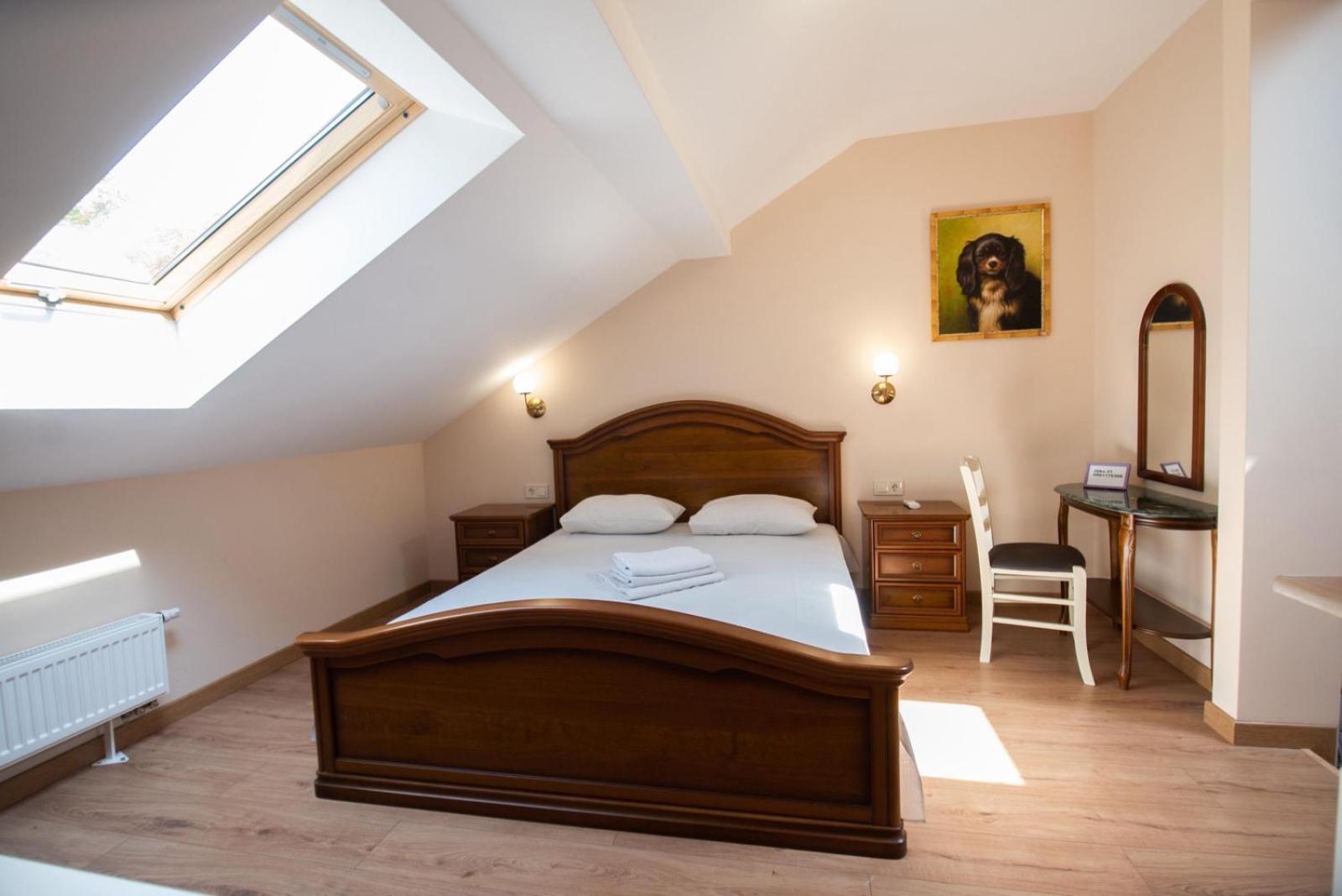 Apart Yaroslava Osmomysla 9 Square - City Center Lwów Zewnętrze zdjęcie