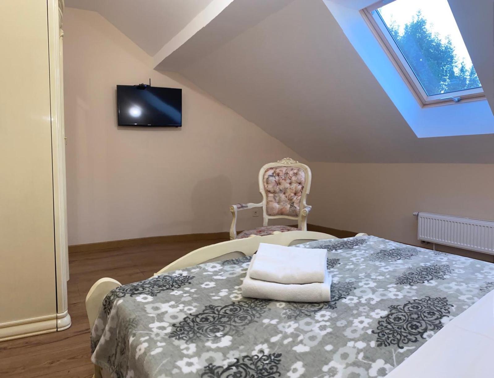 Apart Yaroslava Osmomysla 9 Square - City Center Lwów Zewnętrze zdjęcie