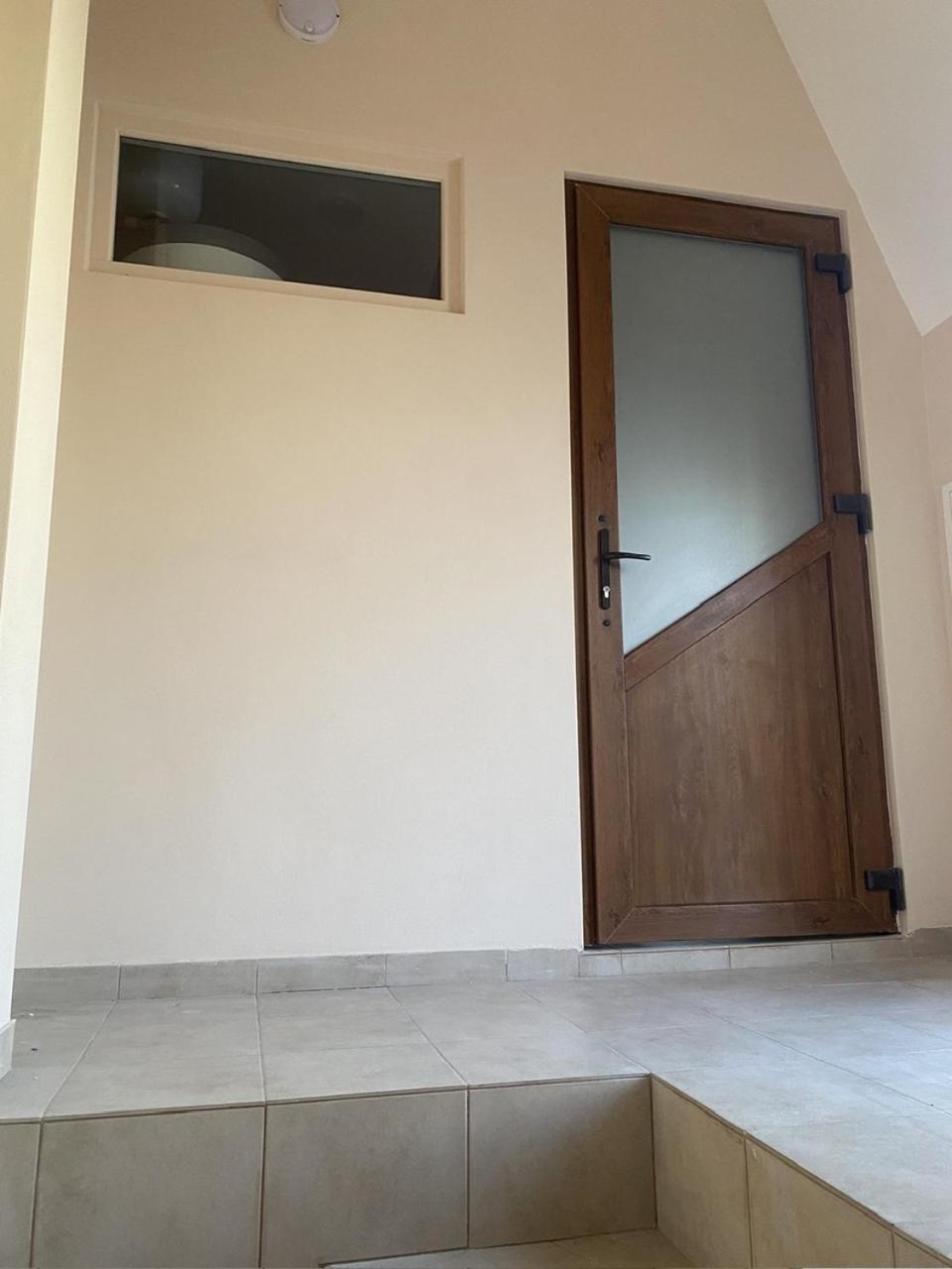 Apart Yaroslava Osmomysla 9 Square - City Center Lwów Zewnętrze zdjęcie