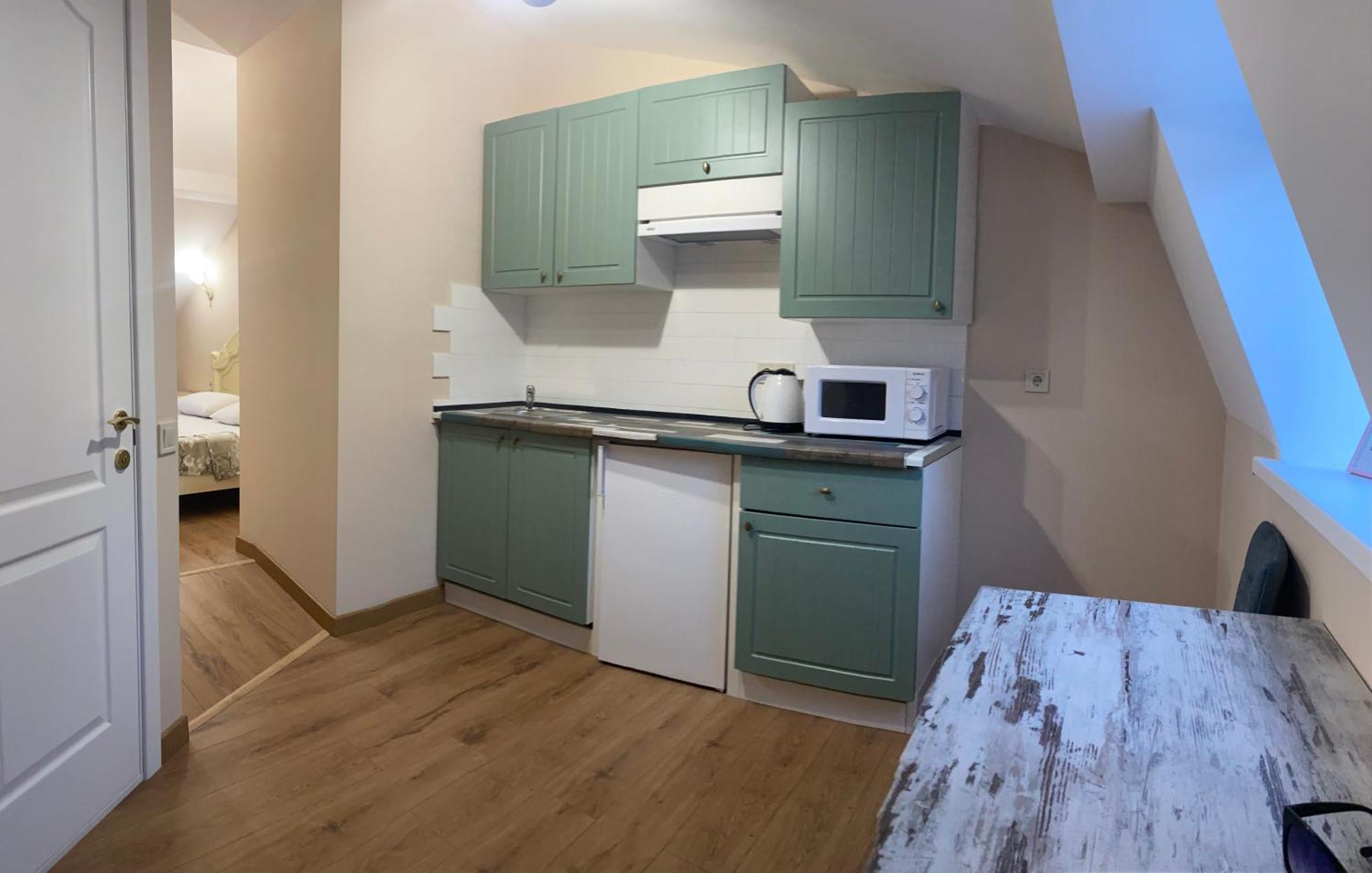 Apart Yaroslava Osmomysla 9 Square - City Center Lwów Zewnętrze zdjęcie