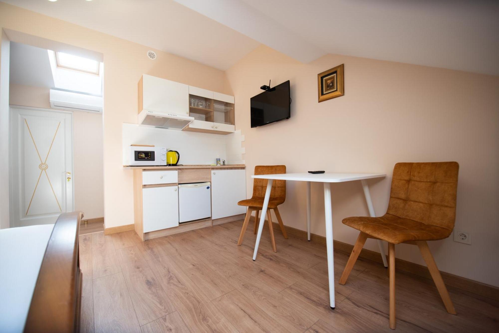 Apart Yaroslava Osmomysla 9 Square - City Center Lwów Pokój zdjęcie